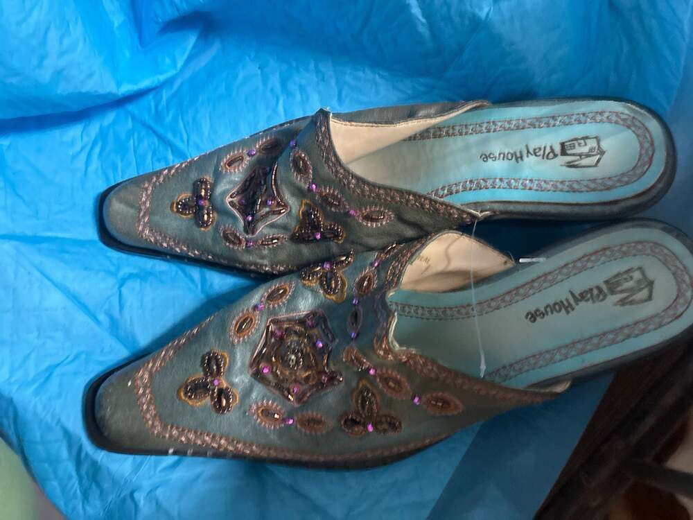 Play House Beaded Embroidered Pointed Toe Mules Teal Size 4
